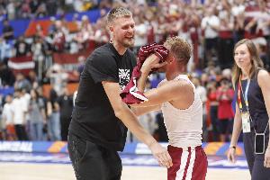 波津：一直都渴望代表拉脱维亚国家队出战 计划出战今夏的欧锦赛