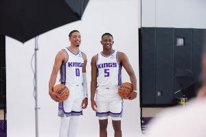 国王未来？小萨：最重要的是我们需要一名控球后卫👀