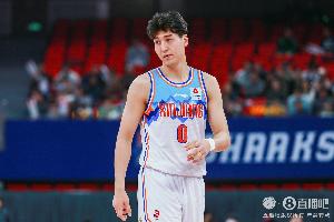 早早犯满离场！西尔扎提仅打19分钟5中1仅拿2分1板1助