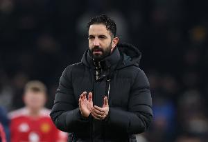 阿莫林：我们错失了很多机会 我们必须审视阵容再看看转会市场