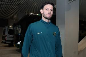 走霉运！浙江队卢卡斯比赛尾声阶段乌龙送礼+点球被扑