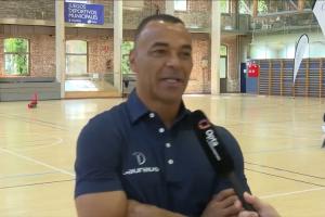 卡福：阿诺德对皇马来说会是很棒的签约，他和卡瓦哈尔很像