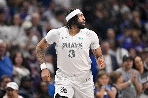 东契奇交易回报是否可以更多？哈里森：我们认可浓眉的价值