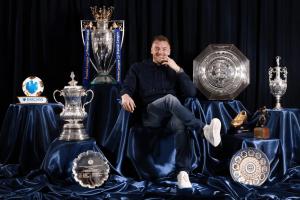 草根逆袭！瓦尔迪13年蓝狐生涯一览：1次英超金靴，1次英超冠军