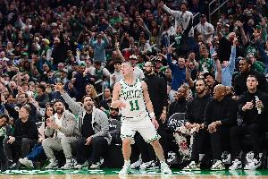 普理查德：在自己角色中成为明星 作为替补目标成为最出色的后卫