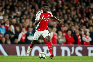 罗马诺：阿森纳正与托马斯商谈续约，阿尔特塔希望留住球员