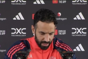 阿莫林：达洛特小腿肌肉出现问题，有可能缺席赛季剩余时间