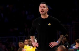 58-61！雷迪克：鉴于我们投篮和防守表现 半场时本应领先两位数