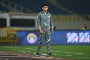 足球报：梦幻开局却遭遇苦涩结局，津门虎领先后放弃了主动进攻