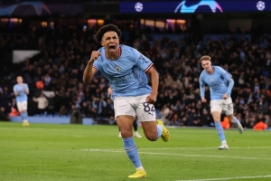 里科-刘易斯：赛前就有预感会进球，我们现在有机会争夺奖杯