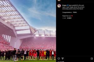😭泪目！克洛普祝贺利物浦：感恩往昔 欣喜现在 期待未来，YNWA