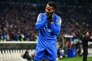 足球报：申花若能客场拿下蓉城，就有望在争冠战中占据上风