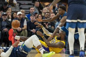 奥尼尔：湖人得背水一战 下场关键是森林狼是否有终结比赛的狠劲