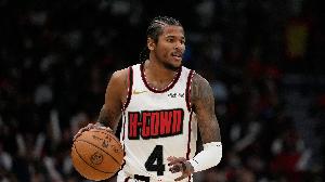 心态不能崩呀！杰伦-格林首节不到4分钟 就出现3失误了...😳