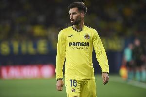 西媒：巴埃纳宁愿留黄潜除非皇萨竞招揽，球员违约金近6000万欧