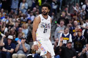 💥继续炸！穆雷首节8中5拿下12分3板2助1帽 G5轰43分