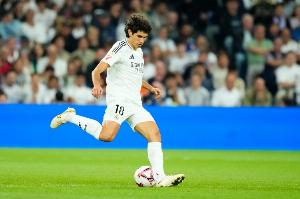 阿斯：皇马可能和巴列霍短期续约两周，让他随队踢完今夏世俱杯