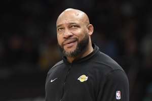 有点东西🧐科尔旗下勇士只在西部季后赛输1次 对手是哈姆&湖人