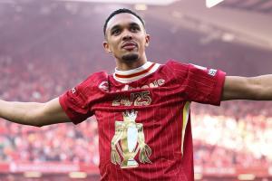 5年4000万？马卡：预计阿诺德年薪为800万欧 现26岁身价7500万欧