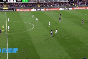 神了！安东尼抢断后错失绝杀，德赫亚神勇两连扑