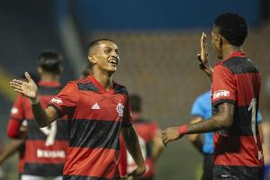 天空：利物浦、曼市双雄均有意巴西国脚后卫韦斯利，费用3000万镑