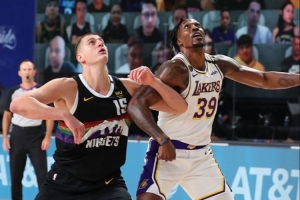 名记：雷霆对约基奇的防守很像园区湖人 没见过谁像魔兽那样防他