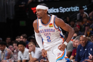 SGA：我们阵容深厚&总有人能挺身而出 为了胜利我们愿意做任何事