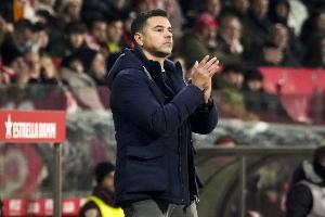 世体：赫罗纳主帅米歇尔已重返训练场，此前因左腿深静脉血栓住院