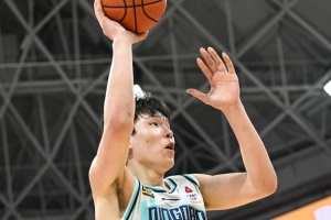 👀👀雅虎选秀模拟排名更新：杨瀚森44顺位被雷霆选中