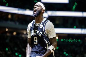 队记：雄鹿可以交易波蒂斯&后者也有意 就像勇士送走克莱