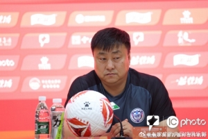 张辉：我一直认为中甲每场球都非常困难，明天会有一些人员调整