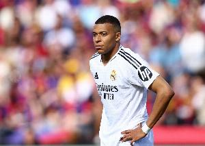 无奈空砍！姆巴佩在皇马首个赛季轰40球，只拿2小冠欧超杯+洲际杯