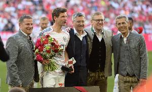 穆勒：我仍然想要继续踢球，我有一份清单还在努力去完成