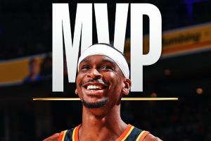 亚历山大场均8.8罚近20个MVP排第十😜近20年场均30+球员排23