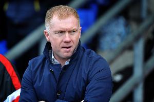 斯科尔斯谈曼联放走迪恩-亨德森：在决赛中，我会选择使用奥纳纳