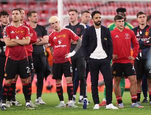 力挺✊️记者：曼联董事会支持阿莫林，预计今夏不会换帅