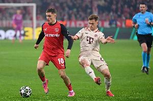 德天空：拜仁不再寻求引进10号球员，希望签下能够首发的左边锋