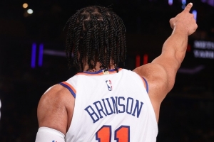 布伦森谈球队慢热：背后有很多因素 要做好准备道理就是如此