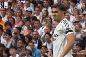 又伤一个...迪亚斯拉伤无法坚持后伤退，维尼修斯替补登场