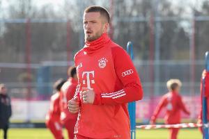 中卫缺人！图片报：摩纳哥不希望戴尔随拜仁踢世俱杯，戴尔想度假