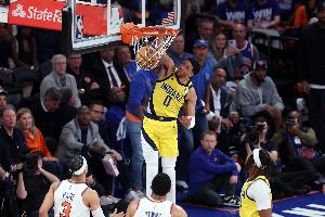 拳拳到肉👊东决前三场分差均不超6分 09西决后首次&95年来第6次