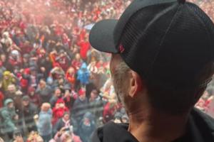 作为球迷参与！克洛普晒照，现场观看利物浦夺冠巡游