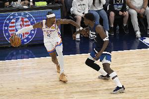 东决前三场平均观众人数680万&G3今年仅次于湖狼G4 西决仅526万