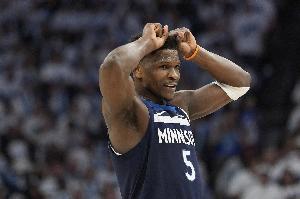 上限就到这里？森林狼连续两年止步西决 均被对手绅士横扫