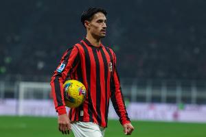 隆戈：曼城5500万欧+500万奖金报价赖因德斯，米兰认为价格太低