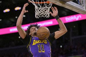 海斯下家赔率：黄蜂篮网鹈鹕猛龙奇才前五 湖人不在列