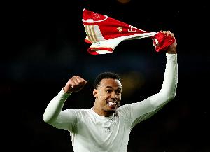 记者：加布里埃尔与阿森纳的续约谈判进展迅速，已接近达成协议