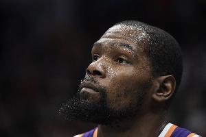 威尔金斯：KD有冠军了暮年该待在舒服的地方 不必再不停换队