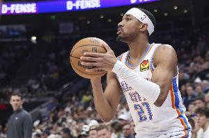 阿隆-维金斯：步行者比赛节奏和我们相似 阵容深度也是如此