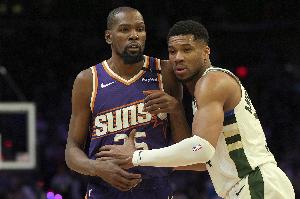 💥🍿名记：一位高管告诉我 今年夏天的NBA会非常爆炸